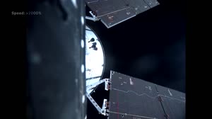 Orion Moves Solar Arrays for Perigee Raise Maneuver