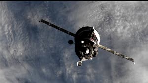 iss059m260740609_NTV_VF_Exp59-60_Hatch_Opening_Welcome_Ceremony