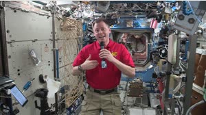 iss060m262211714_Expedition_60_Inflight_with_Slover_Library_2019_0809