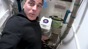 iss066m263161559_SpaceCast_Weekly_211112