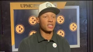 jsc2021m000211_Pittsburgh_Steelers_Quarterback_Talks_With_NASA_Astronauts_210927